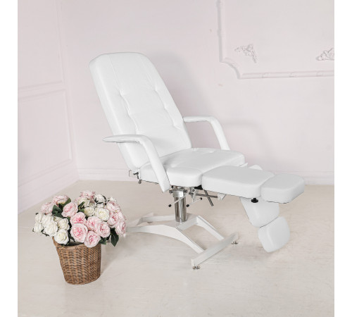 Педикюрное кресло «ГАРМОНИЯ — 1 MAXI» на гидравлике